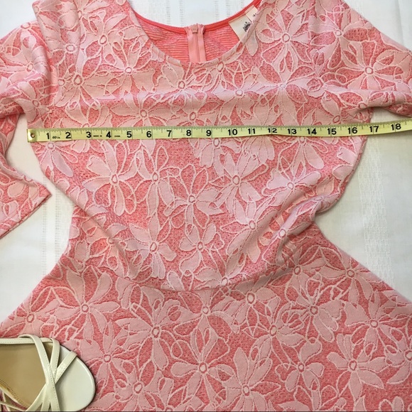 Francesca’s Floral Pink Scoop Neck Dress, sz M - Picture 5 of 7